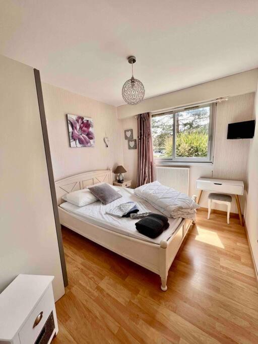 Appartement Sur Le Port. Grandcamp-Maisy Exteriör bild